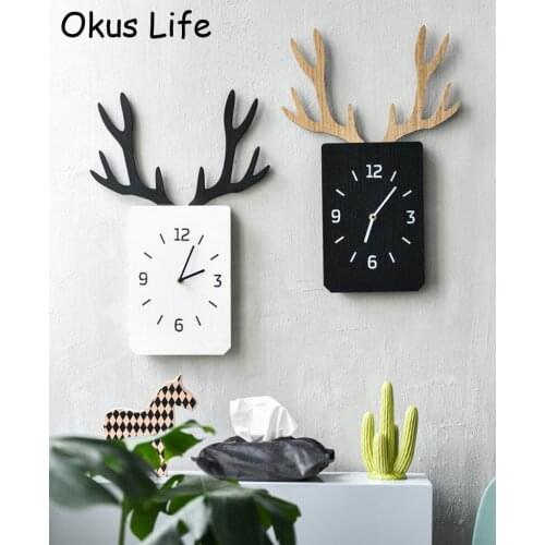 INS Nordic Wooden Antler Wall Clocks Mute Leaves Design Rectangle Wall Clock for Shop Hotel Home Decoration Christmas Decoration