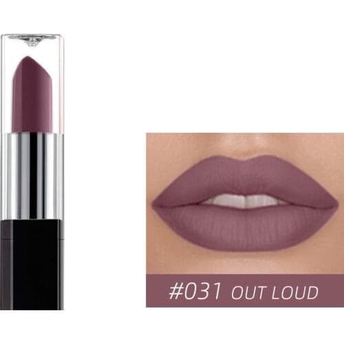 Matte Mist Finish With Lasting Moisturizing Clarinet Lip Glaze