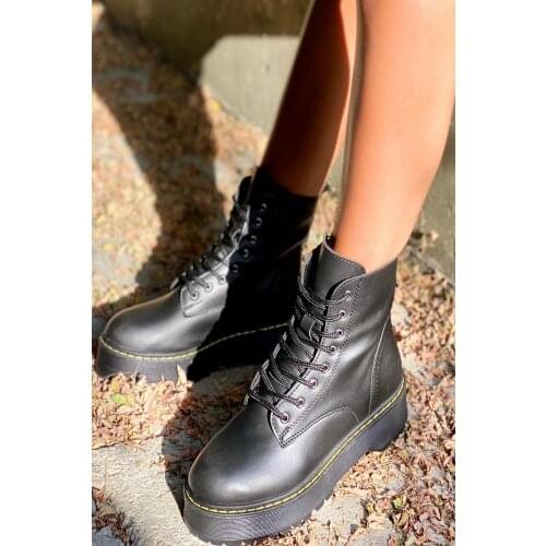 Skin Women high Boots shoes Female Bootie Fashion Sneakers Black Snow Outdoor Hiking Girl 1st Grade Artificial Leather autumn
