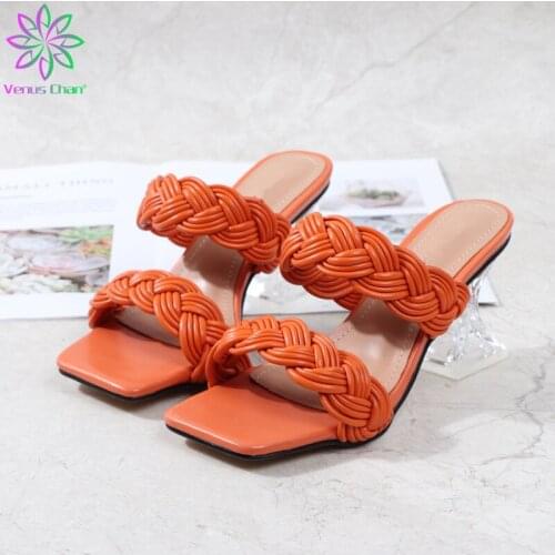 Latest Design African Women Wedding Shoes Decorated with Rhinestone Wedding Shoes Bride African Dress Women Ladies Dress Shoes