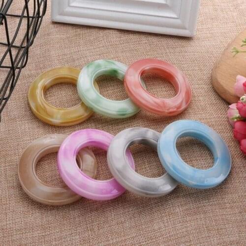 20pcs A Lot Curtain Rings for Home Decoration High-grade imitation jade Curtain Accessories Plastic Rings for Eyelet Curtain