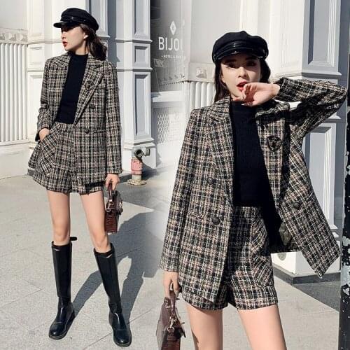 Spring and autumn new fashion temperament small fragrance wind tweed small suit + high waist shorts two-piece womens clothing