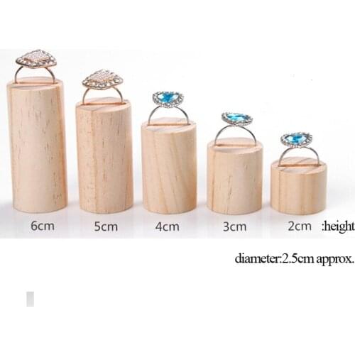 Hight Level Log Ring Tray Natural New Design Wooden Popular Rings Holder Jewelry Storage Jewelry Display Stand Keychain Rack