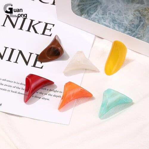 GuanLong Classic Geometric Personality Resin Big Beautiful Rings for Women Fashion Jewelry Punk Large Rings for Girls Wholesale