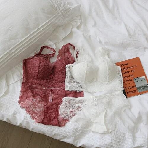 French lace thin water drop cup deep V bra set comfortable sexy soft steel ring six-breasted underwear bra set large size linger