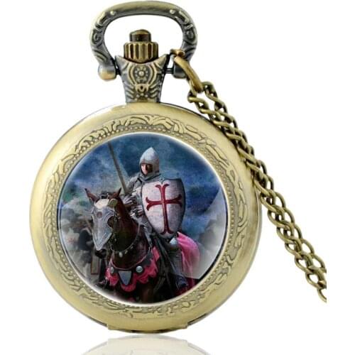 Vintage The Crusaders knight Design Glass Cabochon Quartz Pocket Watch Retro Men Women Pendant Necklace Chain Clock