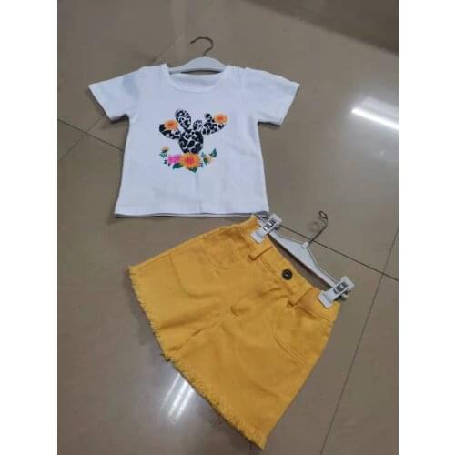 Girls Casual Two-piece Clothes Set, Floral and Cactus Printed Pattern Short Sleeve Tops and Solid Color Shorts
