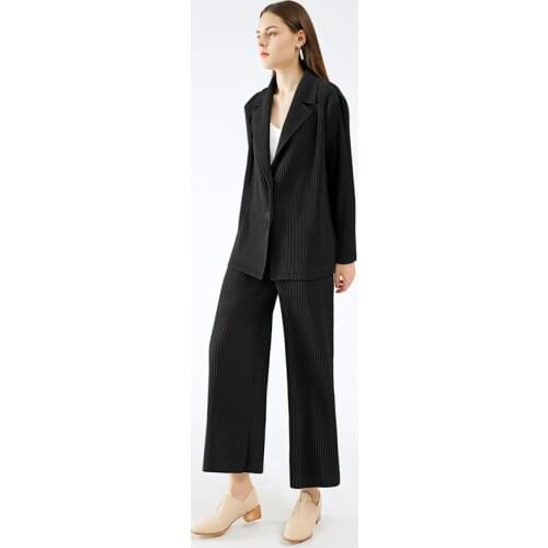 Miyake pleated Womens suit 2020 autumn winter Korean fashion 2 piece set women Coat blazer suit undefined Straight trousers