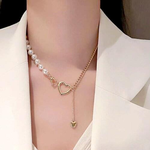 Simple Design Heart Chocker Necklace Pearl Necklace Heart Pendant Necklaces Pearl Choker Necklace for Women Stylish Jewelry Gift