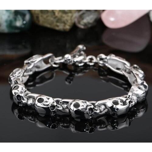 Fashion features bracelet new personality skulls titanium steel jewelry mens jewelry spot wholesale