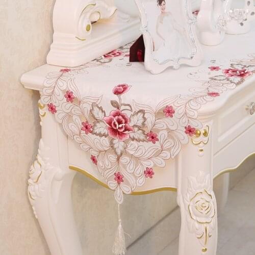 European embossed table runner set dressing table table runners dining table cover towel for TV cabinet tablecloth luxury decor