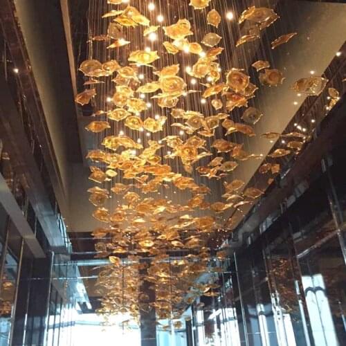 Customized engineering lamps, custom-made glass chandeliers at the front desk, non-standard lighting custom glass chandeliers