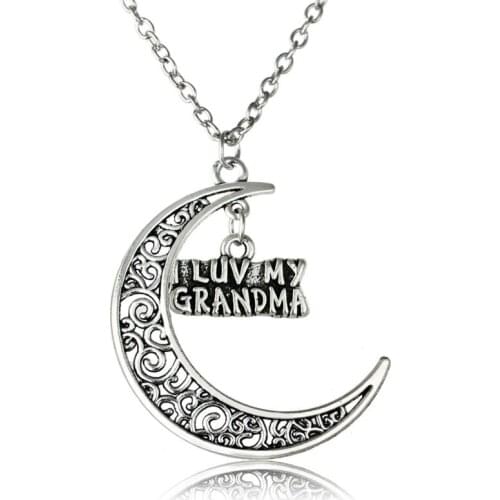 I Love My Grandma Moon Pendant Necklace Women Jewelry Family Souvenirs Charm Gifts Rotre Necklaces Grandmother