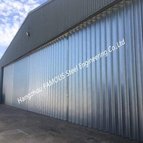 Stable Triangular Seal Vertical Hinged Doors Sectional Leaves Folding Sliding Hangar Doors
