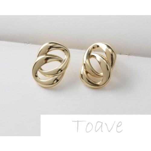 Gold-clad and color-preserving gold European and American retro chain clause temperament silver needle earrings