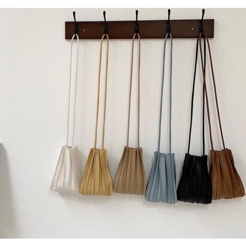 2021 Fashion New Womens Bag Female Pleated Crossbody Phone Bag PU Leather Japan Style Mini Ladies Shoulder Bag Whole Sale