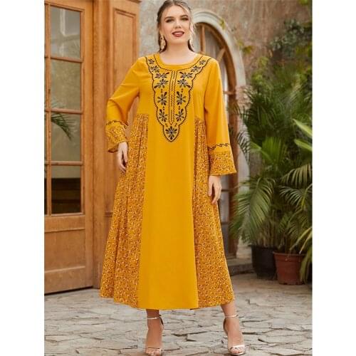 Middle East Embroidery Muslim Women Ethnic Long Dress Arab Abaya Islamic Clothing Ramadan O-neck Long Sleeve Maxi Robe Turkish