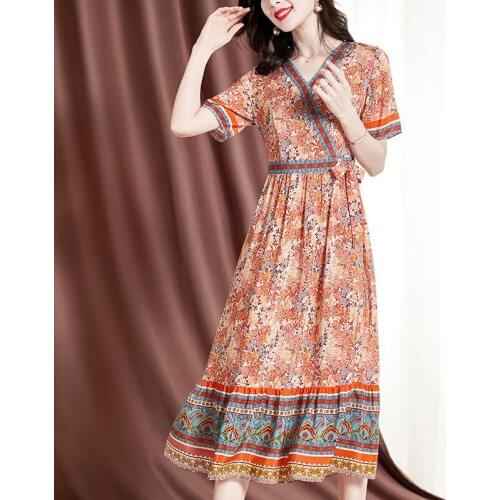 2021 spring and summer new mothers short sleeve dress femininity middle aged womens medium length silk skirt