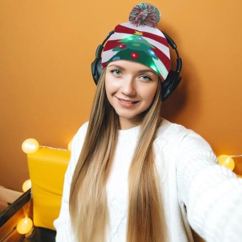 Adult LED Christmas Hats Light-Up Knitted Sweater Xmas Santa Hat Winter Flashing Cap For 2021 New Year Christmas Gift Decoration