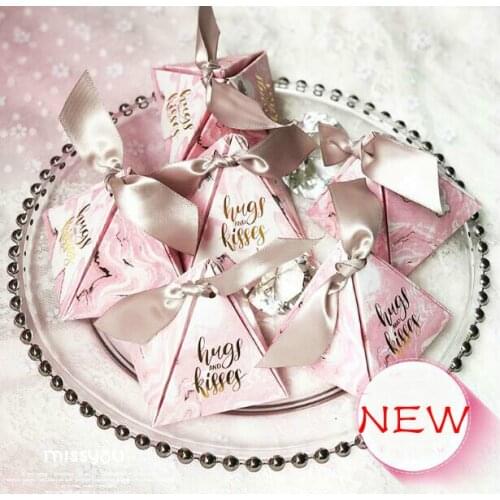50 Pcs Pink Marble Triangular Pyramid Wedding Favors Candy Box Party Supplies Wedding Gift Chocolate Gift Box Bomboniera