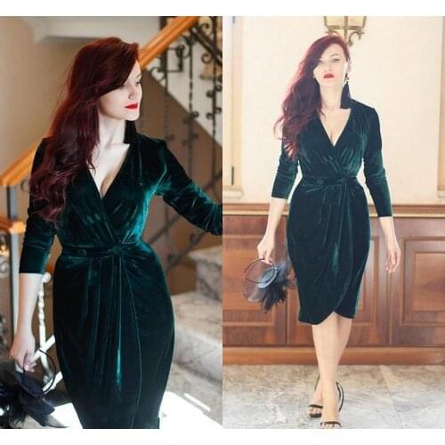 Emerald Green Velvet Cocktail Dresses Knee Length Charming Party Dress Long Sleeves Formal Evening Gown