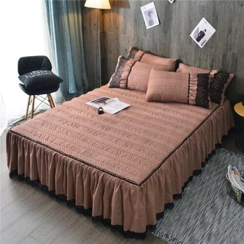 Quilted Bedspread Bed Skirt Three-Piece Pure Color Thickened Linen Skirt
