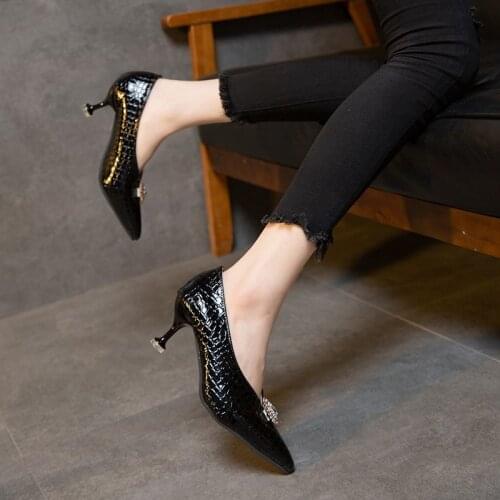 2021 Black White Shoes Woman Heel Metal Letters High Heels Shallow Pumps Suede Leather Wedding Stilettos Pumps Sexy Women Shoes