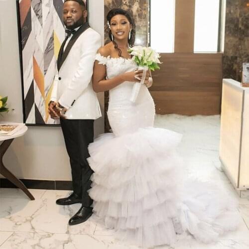 African Women White Tiered Tulle Wedding Dress See Through Back Off The Shoulder Long Chapel Train Bridal Gowns Customized