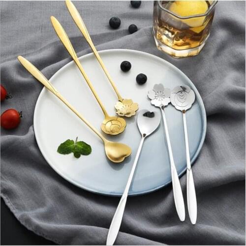 Gold Long Handle Tea Coffee Mixing Spoon Stainless Steel Cake Dessert Ice Cream Spoon Vintage Teaspoons Tableware Flowers Shape