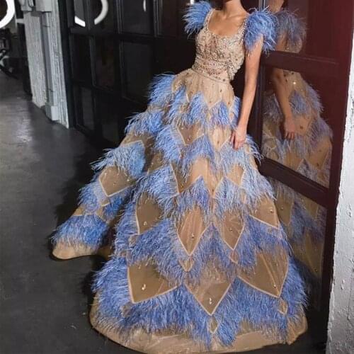 Luxury Feather Beaded Prom Dresses Scoop Neck Crystal Formal Celebrity Gowns A Line Evening Dress Ballkleider