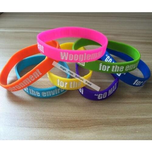 FedEx Free Shipping custom logo debossed silicone wristband for promotion,black silicone bracelet fashion bracelet