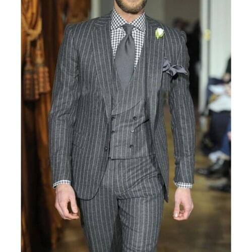 Handsome Two Buttons Gray Stripe Groom Tuxedos Groomsmen Peak Lapel Mens Suits Blazers (Jacket+Pants+Vest+Tie) W:1261