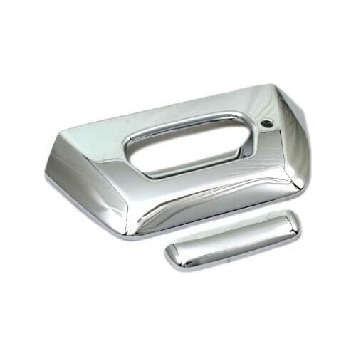 Chrome Tailgate Handle Cover for 02-06 Chevy Avalanche Tailgate With Keyhole