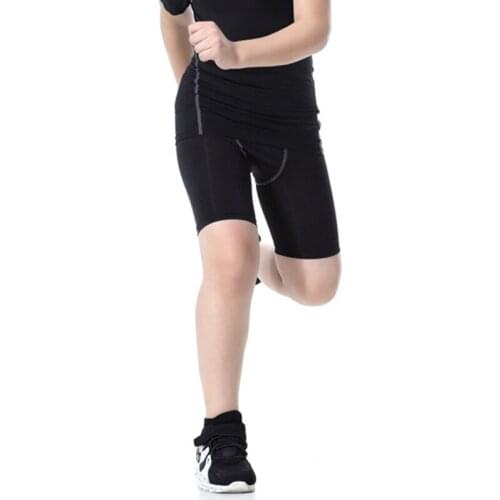 Hot Kids Sportswear Tight Quick Dry Breathable Elastic Sports Shorts for Boys Girls DO2