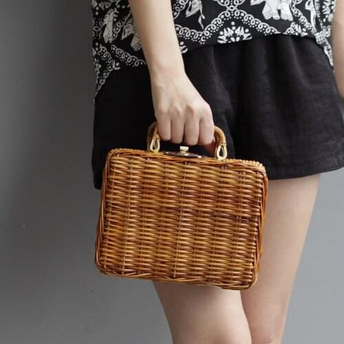 Fashion Summer Straw Weave Womens Handbags Retro Box Trunk Scarf Lunch Bags Beach Package Small Bags Ladies Scarves