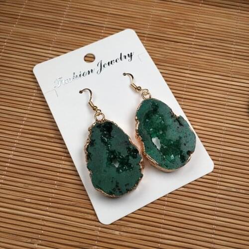 2020 New Natural Stone Drop Earrings Handmade Crafts Irregular Quartz Gemstones Green Earring Exquisite Jewelry for Women