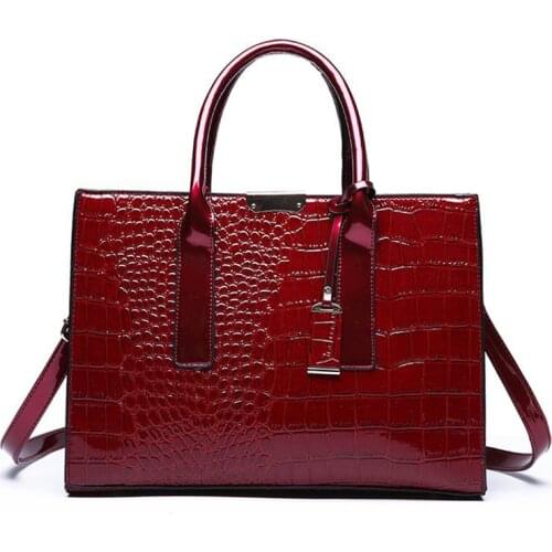 Crocodile Leather Women Bags Fashion INS HOT Handbag Ladies Luxury Brand Brown Leather Messenger Bag Crossbody Bags For Female
