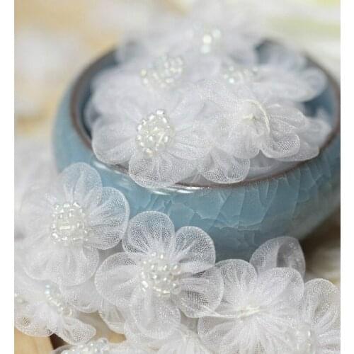 40PCS/Lot Garment accessories small flowers applique snow yarn beads DIY Brooch handmade lace patch wedding dress