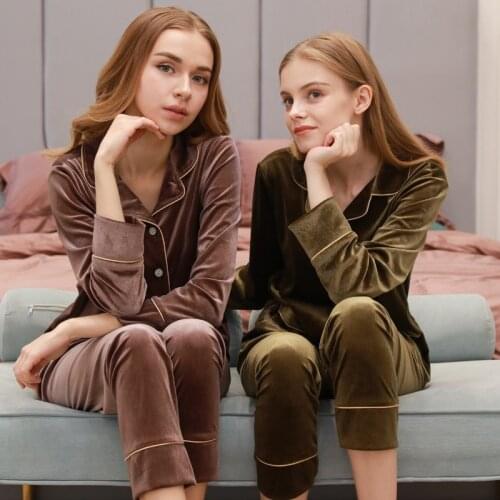 Plush Fluffy Korean Velvet Winter Satin Pajamas Shirt Button Up Pajama Set Thick Harajuku Plus Size Korean Pajamas Roomwear