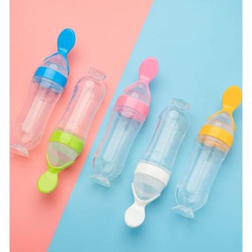 Safe Newborn Baby Feeding Bottle Toddler Silicone Squeeze Feeding Spoon Milk Bottle Baby Training Feeder Food Supplement