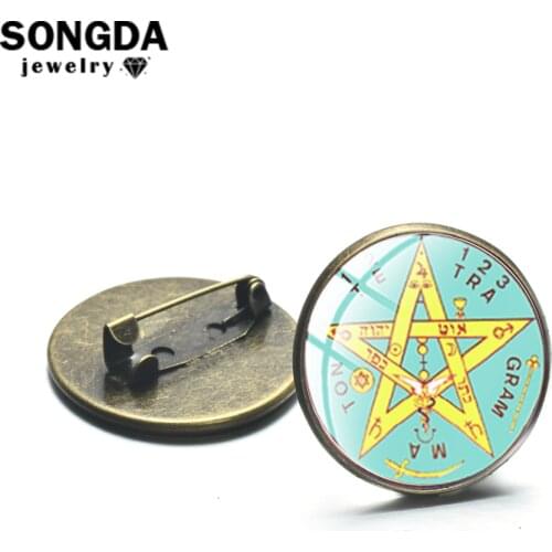 SONGDA Witchcraft Pentagram Tetragrammaton Brooch Wicca Star Cartoon Print Glass Art Round Lapel Pins Amulet Jewelry Pagan Gift