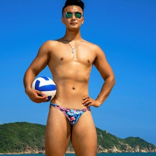 Hot men beach shorts swim trunk sexy tight low waist men thong swimwear bikinis pool men swim briefs half hip swimsuits