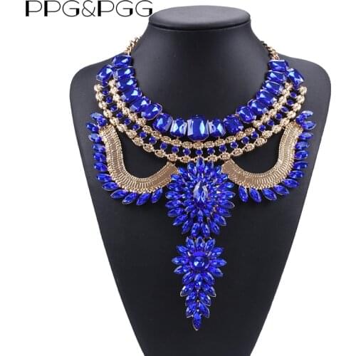 Fashion Blue Black Large Crystal Necklace Women Heavy Metal Big Choker Statement Necklace Indian Chunky Ethnic Bib Necklace