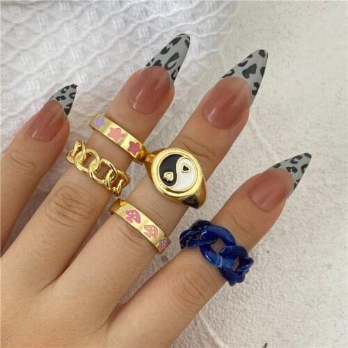 17KM Y2K Style Korean Gold Color Resin Chain Rings Set for Women Fashion Colorful Multilayered Heart Ring Wholesale Jewelry
