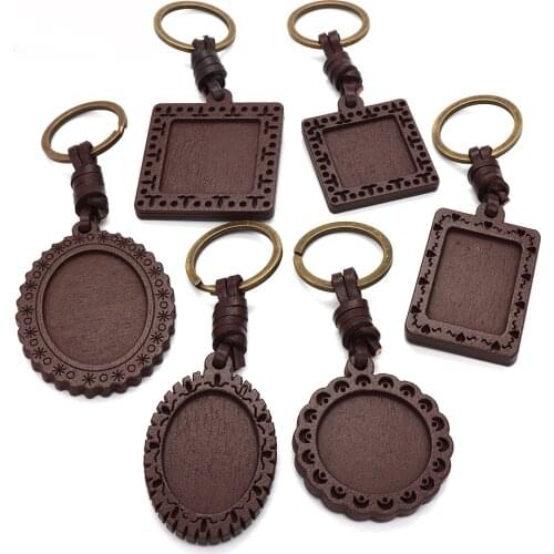 3PCS/Lot round rectangular double-side base wooden chassis blank relief pendant with leather thread key ring.For jewelry making