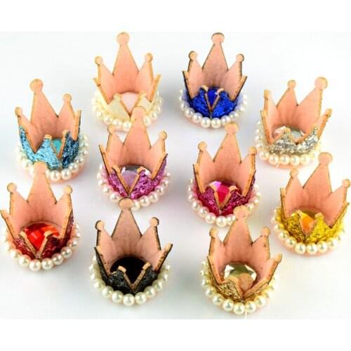 30pcs/lot Mini Glitter Sequin Felt Crown Decorated with Pearl DIY Supply woman Head Wear Accessories For First Birthday Hat SC02