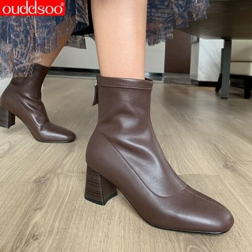 ODS 2021 Women Boots Thick Soled Black Patent Leather Single Boots Comfortable Mid-heeled Boots European and American style
