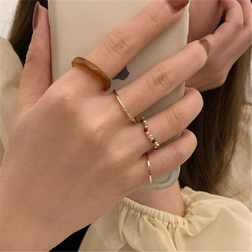 4Pcs / Set New Minimalist Colorful Rings Acrylic Geometric Ring for Ladies Clear Resin Beads Rings for Women Girls Jewelry 2021