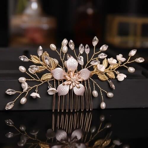 Handmade Gold Color Flower Hair Comb Headband Pearl Rhinestone Hair Accessories For Women Bride Wedding Hair Jewelry Tiara Gift