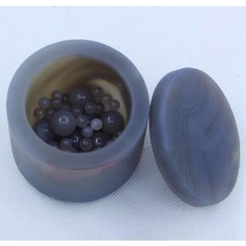 The first choice for a laboratory ball mill Natural agate tank Agate grinding tank agate jar 25ml 10 by 12mm balls 10 by 18mm